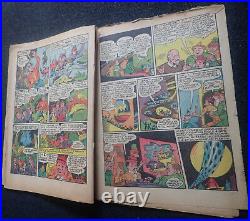 ALL-FLASH #11? VERY RARE GOLDEN AGE BEAUTY? 1943 Complete Unrestored