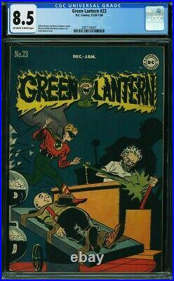 Green Lantern Golden age #23 (DC, 1945). CGC 8.5 OWithW Pages