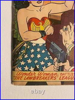 SENSATION COMICS #46 / Golden Age Wonder Woman